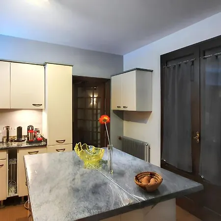 Βίλα Spacieuse Avec Piscine Privee - *