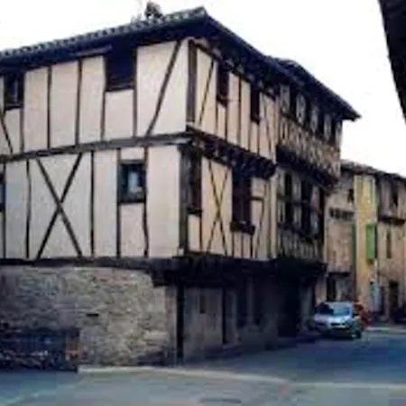 Spacieuse Avec Piscine Privee - *