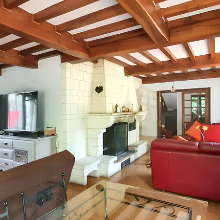 Spacieuse Avec Piscine Privee - Villa