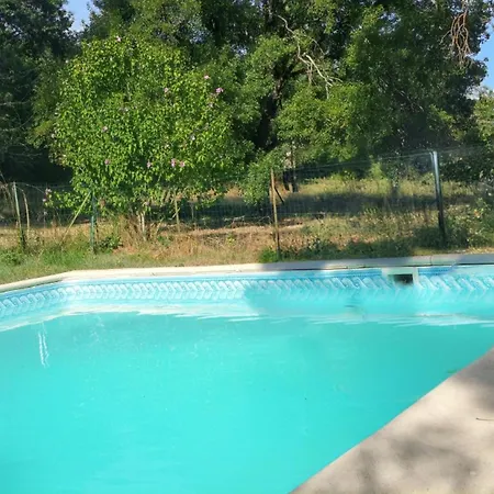 Spacieuse Avec Piscine Privee - *