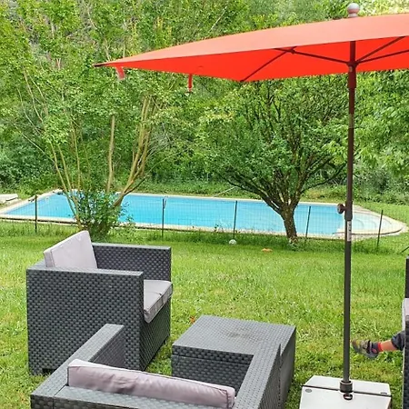 Spacieuse Avec Piscine Privee - Villa *