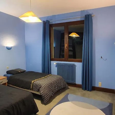 Spacieuse Avec Piscine Privee - *