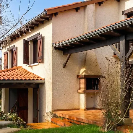 Spacieuse Avec Piscine Privee - Villa Montricoux