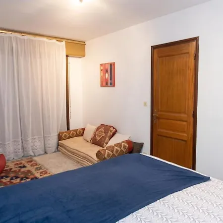 Spacieuse Avec Piscine Privee - Villa