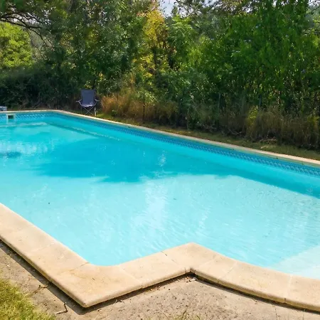 Spacieuse Avec Piscine Privee - *