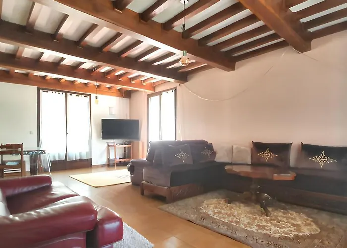 Spacieuse Avec Piscine Privee - Вилла Montricoux